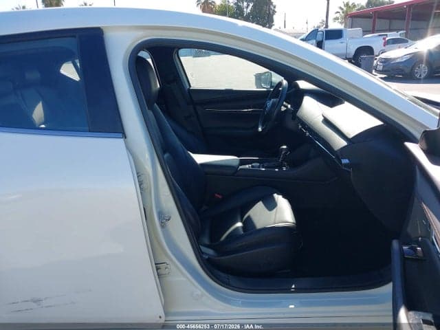 2019 MAZDA MAZDA3 PREFERRED PACKAGE 5