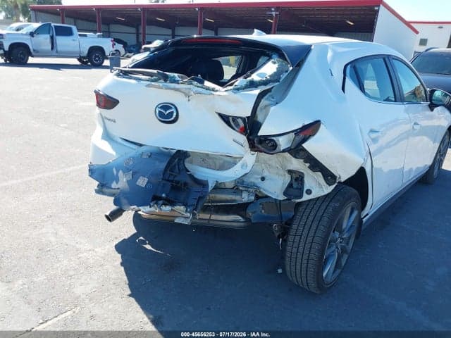 2019 MAZDA MAZDA3 PREFERRED PACKAGE 6