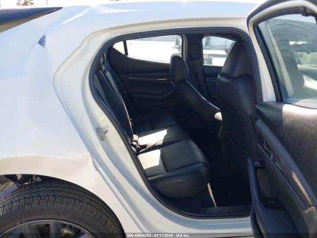 2019 MAZDA MAZDA3 PREFERRED PACKAGE 8