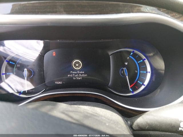 2022 CHRYSLER PACIFICA HYBRID LIMITED 8