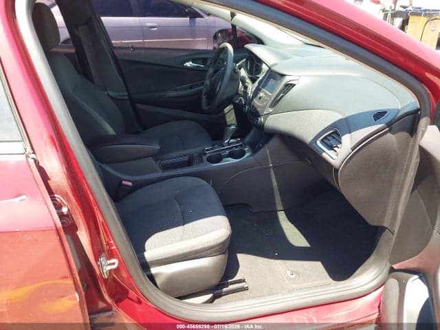 2017 CHEVROLET CRUZE LT AUTO 3