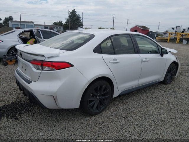 2023 TOYOTA COROLLA SE 4