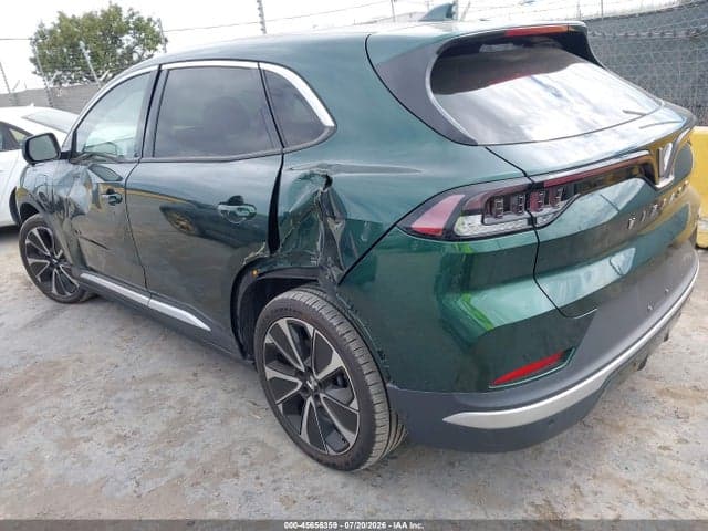 2024 VINFAST VF 8 PLUS 3