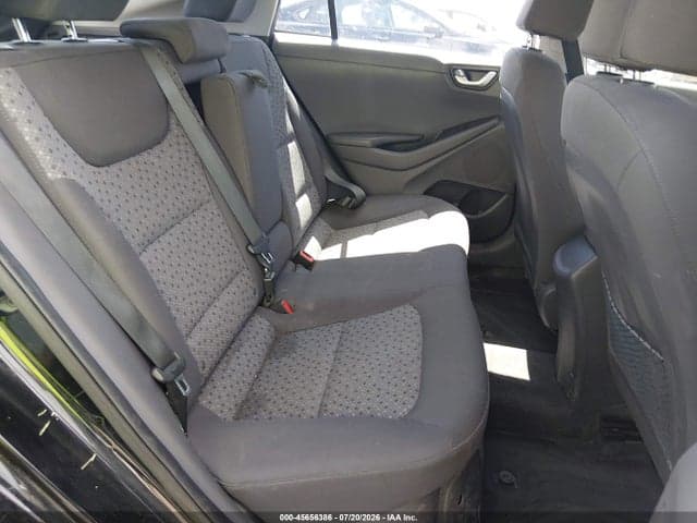 2018 HYUNDAI IONIQ HYBRID SEL 8