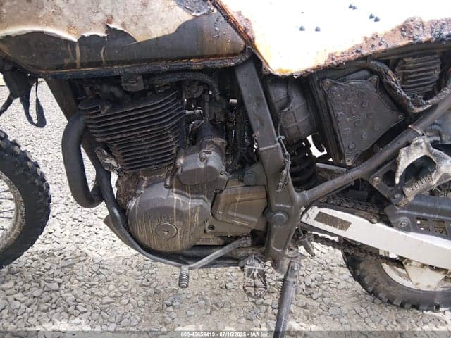 2018 SUZUKI DR650 SE 9