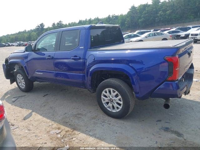 2025 TOYOTA TACOMA SR5 3