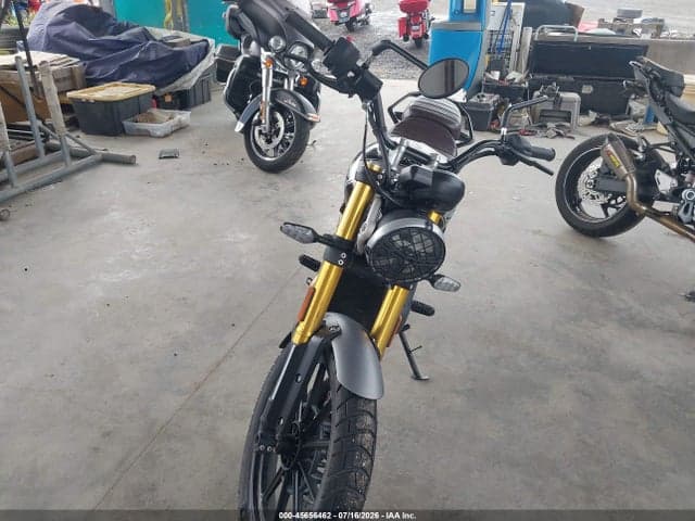 2025 TRIUMPH MOTORCYCLE SCRAMBLER 400 X 5