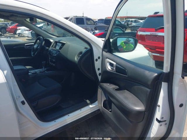 2018 NISSAN PATHFINDER S 5