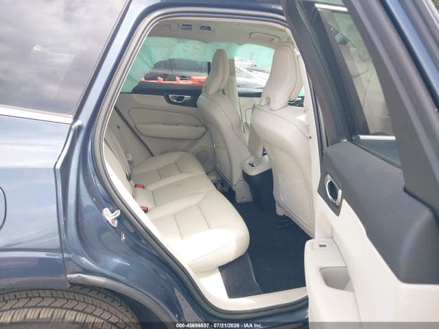 2023 VOLVO XC60 B5 PLUS BRIGHT THEME 8