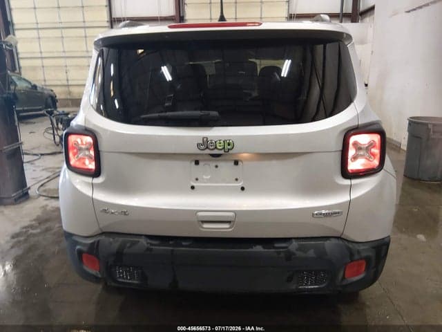 2018 JEEP RENEGADE LATITUDE 4X4 17