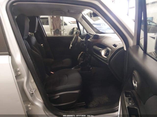 2018 JEEP RENEGADE LATITUDE 4X4 5