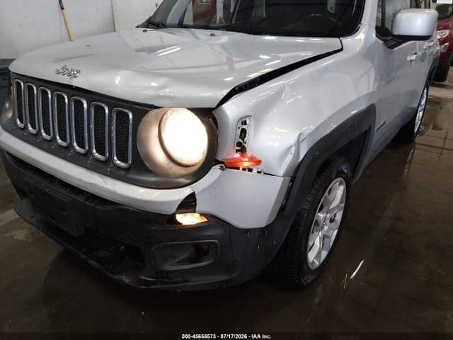 2018 JEEP RENEGADE LATITUDE 4X4 6
