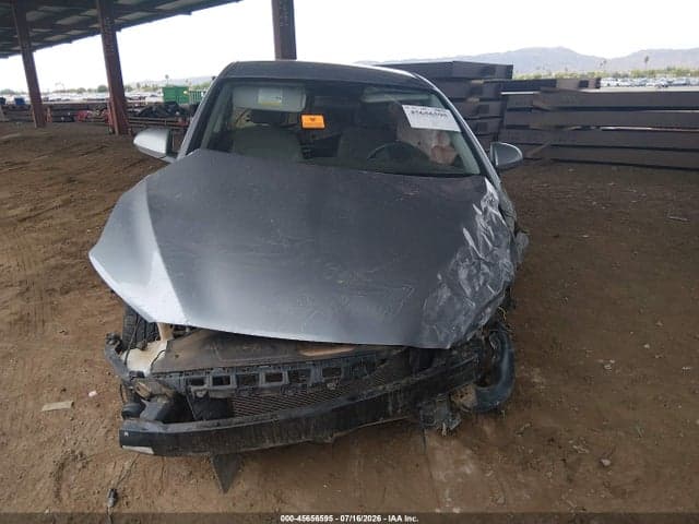 2017 HYUNDAI ELANTRA SE 11