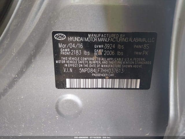 2017 HYUNDAI ELANTRA SE 9