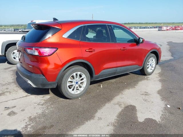 2020 FORD ESCAPE SE 4