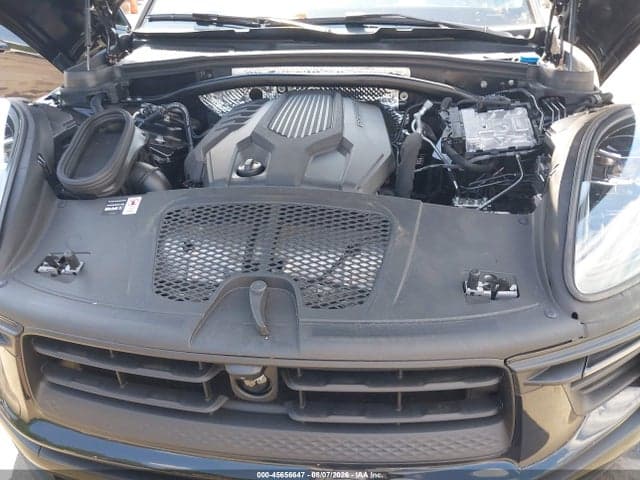 2026 PORSCHE MACAN T 10