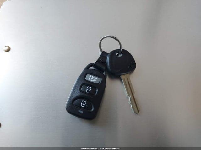 2020 HYUNDAI ELANTRA SE 11