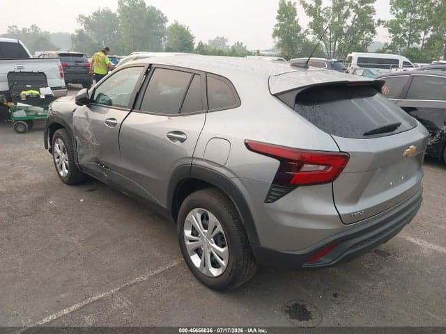 2025 CHEVROLET TRAX FWD LS 3