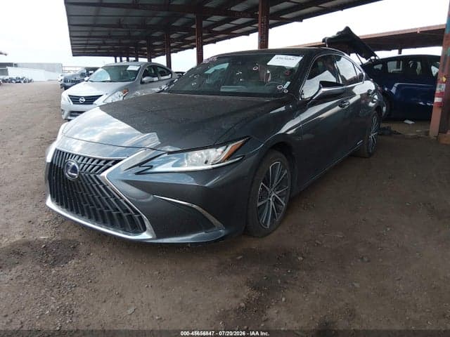 2022 LEXUS ES 300H 2