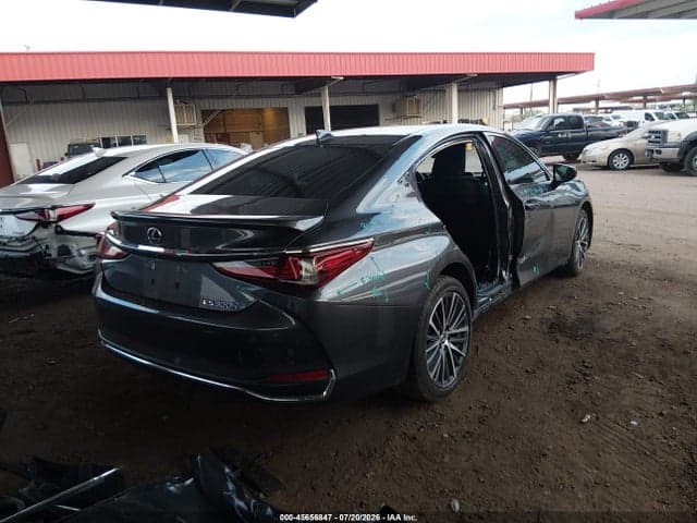 2022 LEXUS ES 300H 4