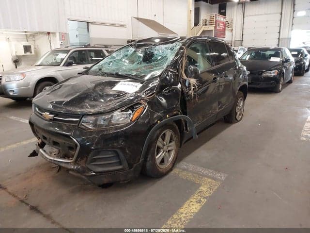 2020 CHEVROLET TRAX AWD LS 2