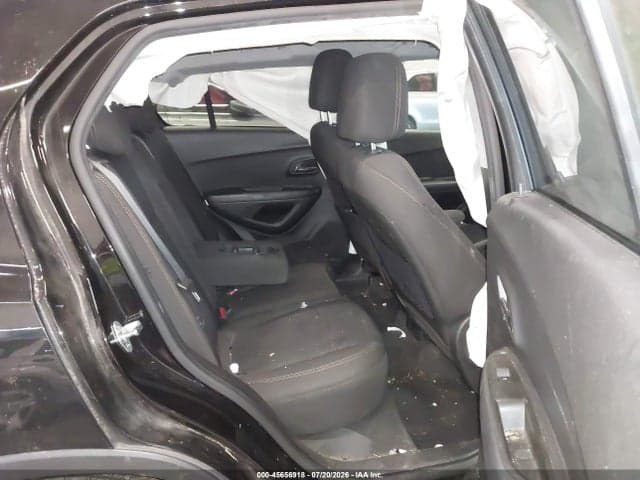 2020 CHEVROLET TRAX AWD LS 8