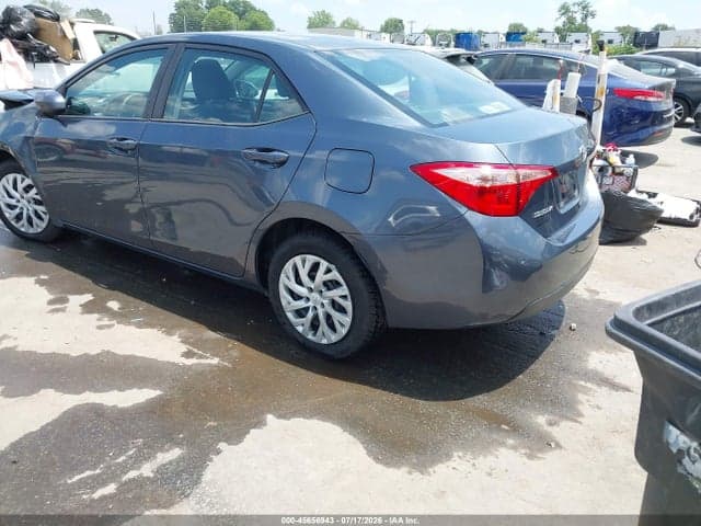 2018 TOYOTA COROLLA LE 3