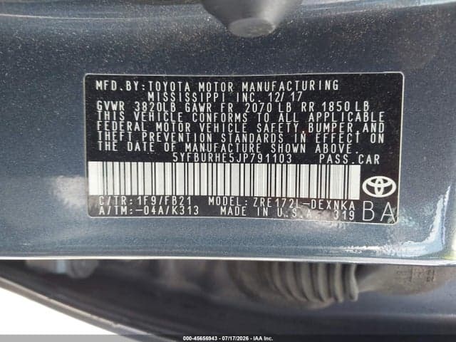 2018 TOYOTA COROLLA LE 9