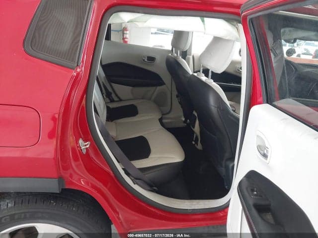 2018 JEEP COMPASS LATITUDE FWD 8