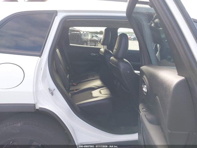 2021 JEEP CHEROKEE ALTITUDE 4X4 8