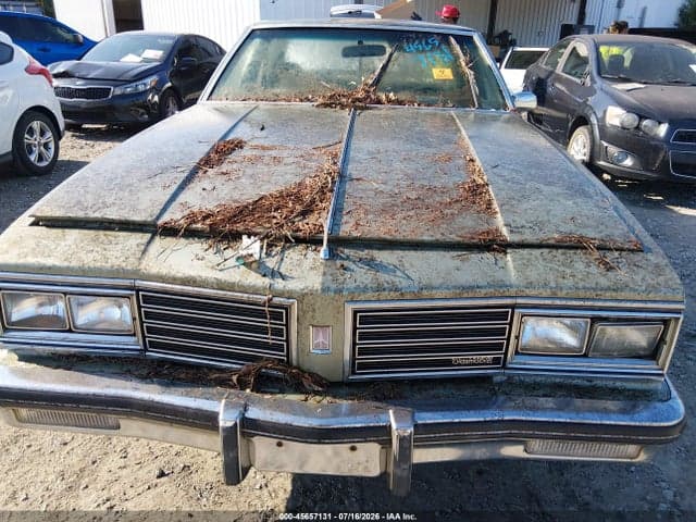 1985 OLDSMOBILE DELTA 88 ROYALE 6