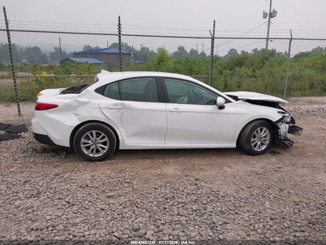 2025 TOYOTA CAMRY LE 14