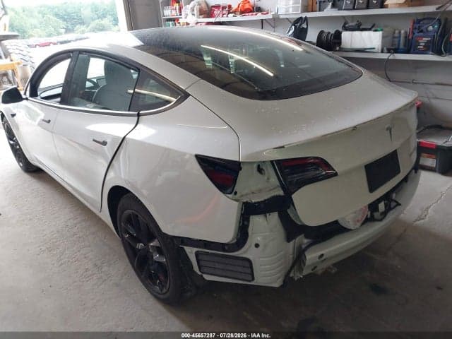 2023 TESLA MODEL 3 PERFORMANCE DUAL MOTOR ALL-WHEEL DRIVE 3