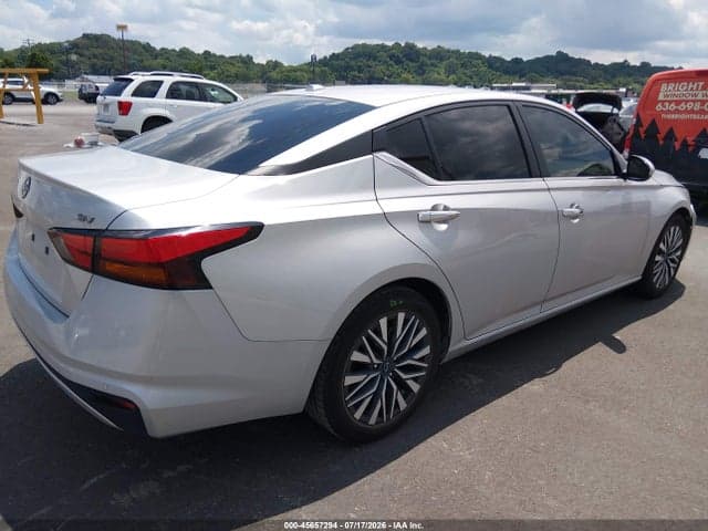 2023 NISSAN ALTIMA SV FWD 4