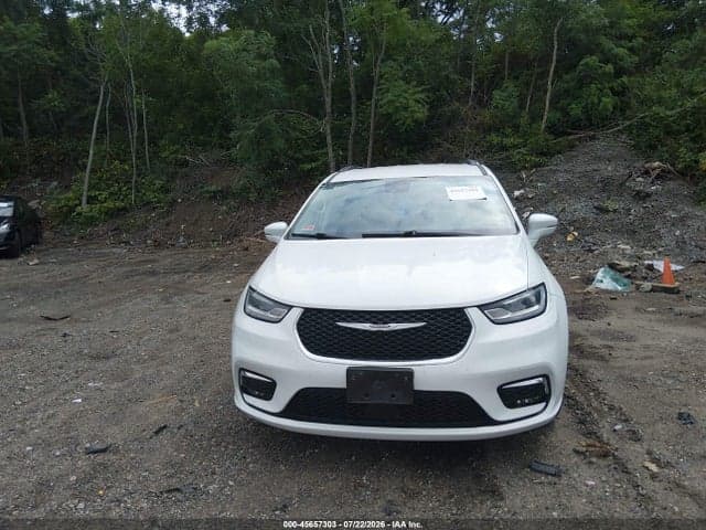 2022 CHRYSLER PACIFICA TOURING L 12