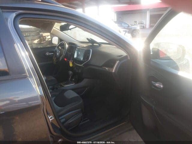 2016 JEEP CHEROKEE ALTITUDE 5