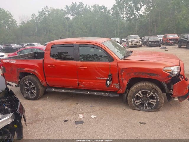 2017 TOYOTA TACOMA TRD SPORT 14