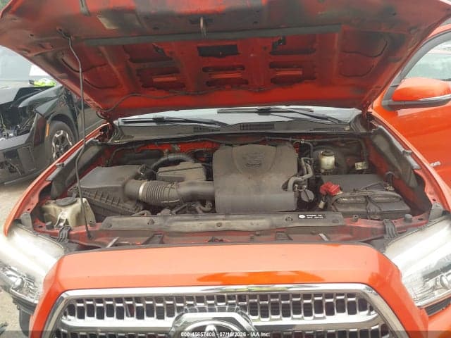 2017 TOYOTA TACOMA TRD SPORT 10