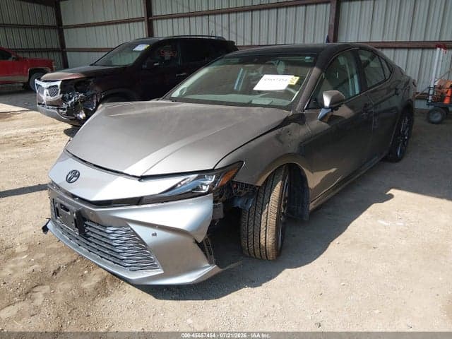 2026 TOYOTA CAMRY XLE 2