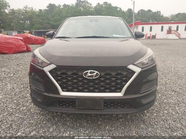 2021 HYUNDAI TUCSON SE 12