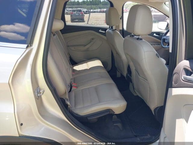 2017 FORD ESCAPE TITANIUM 8