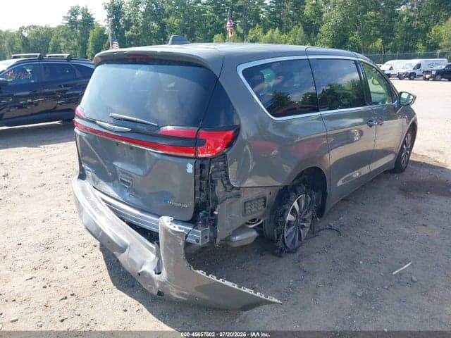 2022 CHRYSLER PACIFICA HYBRID TOURING L 4