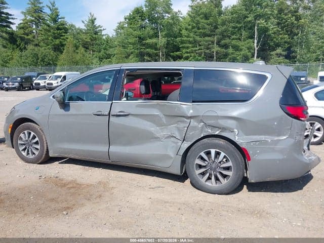 2022 CHRYSLER PACIFICA HYBRID TOURING L 6