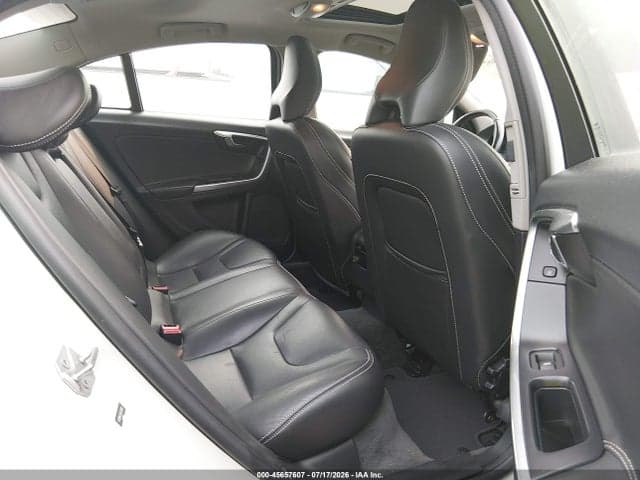 2017 VOLVO S60 T5 DYNAMIC 8