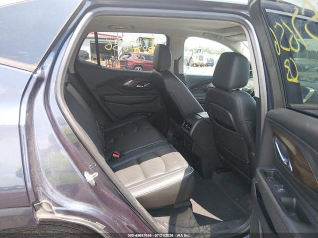 2018 GMC TERRAIN DENALI 8