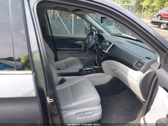 2017 HONDA PILOT TOURING 5