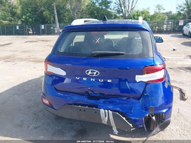 2021 HYUNDAI VENUE SEL 6