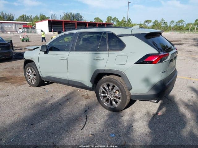 2021 TOYOTA RAV4 XLE PREMIUM 3