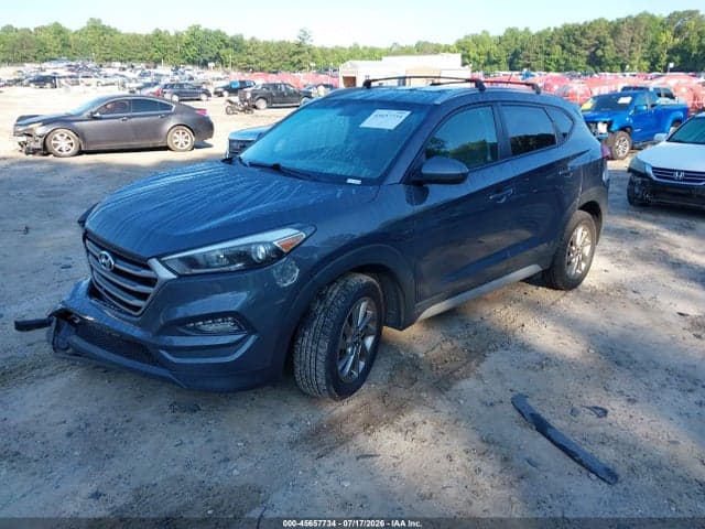 2017 HYUNDAI TUCSON SE 2