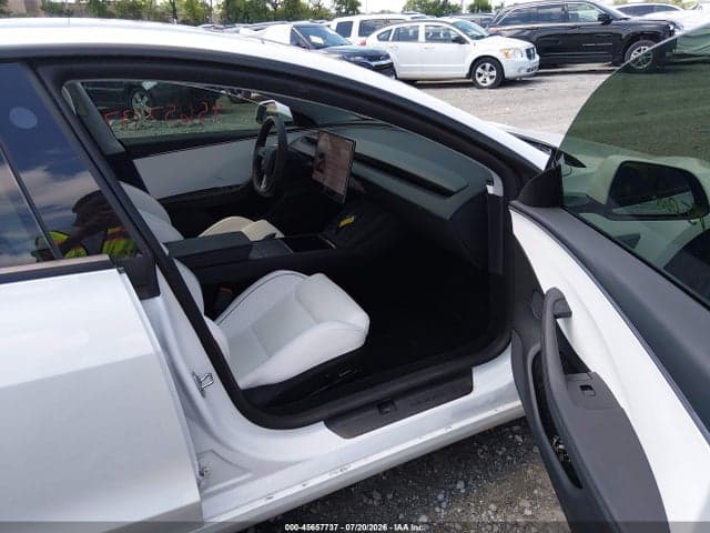 2026 TESLA MODEL 3 PERFORMANCE ALL-WHEEL DRIVE 5